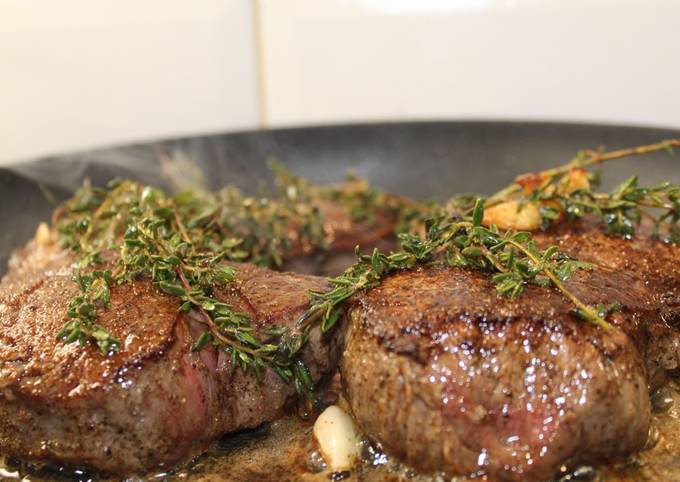 Filet Steak with Garlic and Thyme Butter