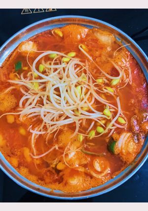 Hình của món Canh giá cá ngừ hộp.