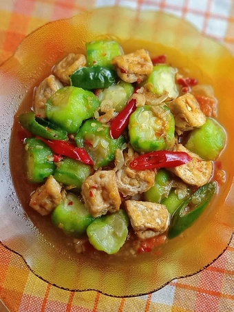 Cara Mudah Membuat Resep Tumis Pedas Oyong yang Sempurna Anti Ribet, Lezat Sekali
