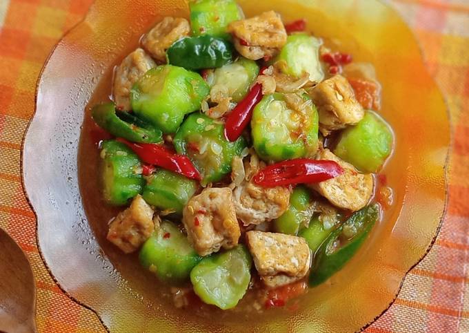 Resep Tumis Pedas Oyong Anti Gagal