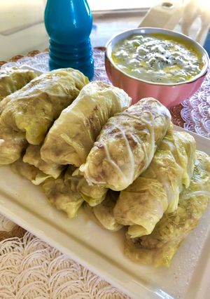 Una foto de Hojas de repollo rellenas - receta árabe