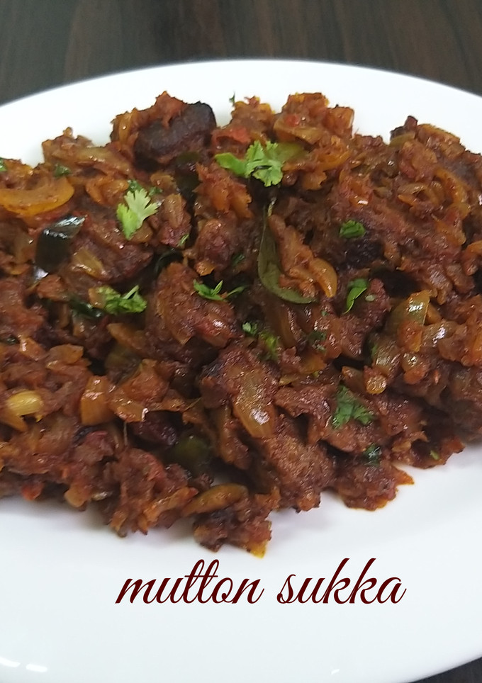 மட்டன் சுக்கா (Mutton sukka recipe in tamil) செய்முறை முக்கிய புகைப்படம்