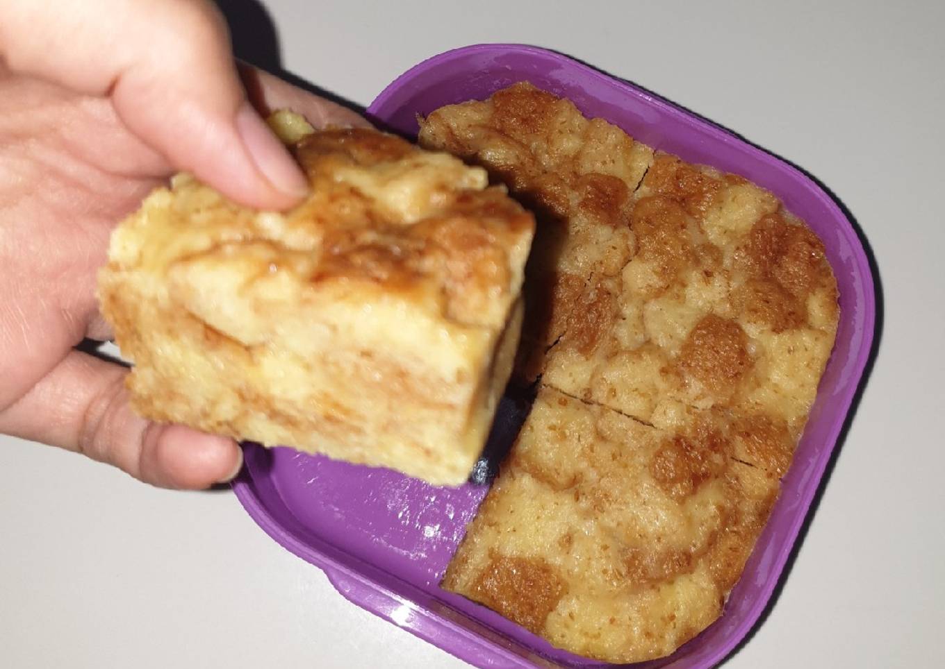 Puding roti gandum