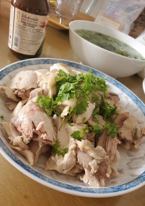 Hình của món Cơm gà Hải Nam.