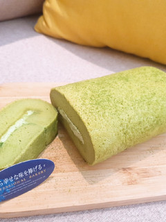 京都宇治抹茶蛋糕捲 的食譜成品照片