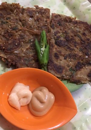 A picture of Bachi hoi roti ke snack.