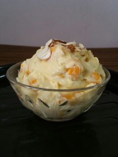 મેંગો શ્રીખંડ(Mango shrikhand recipe in gujrati) રેસીપી મુખ્ય ફોટો