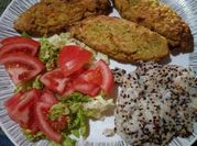 Una foto de brocoli con huevo