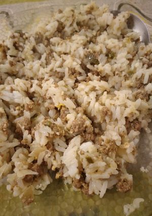 Una foto de Revuelto de carne picada con arroz