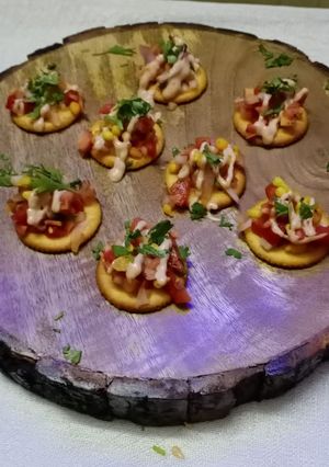 A picture of Monaco bites.
