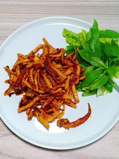 Hình của món Khô mực xào cay.