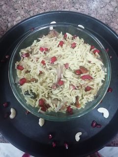 कश्मीरी पुलाव (Kashmiri pulav recipe in hindi) रेसिपी मुख्य फोटो