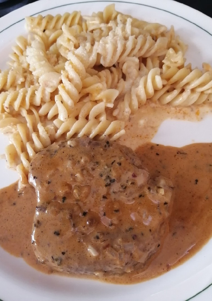 Una foto de Filete a las tres pimientas