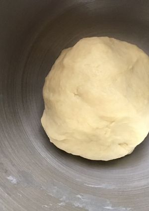 Une photo de Pâte brisée au lait et fleur d'oranger