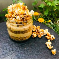 Caramel popcorn jar cake A picture of Caramel popcorn jar cake.