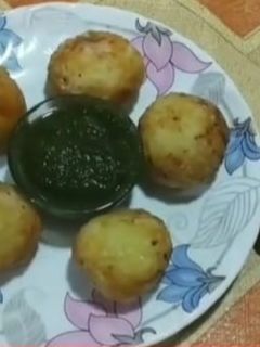 नारियल आलू पेटिस (nariyal aloo patties recipe in hindi) रेसिपी मुख्य फोटो