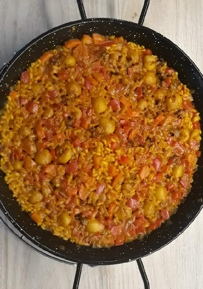 Una foto de Paella de calamaritos