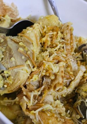 صورة لوصفة تشريب برغل وشعرية(ثريد) عراقي موصلي