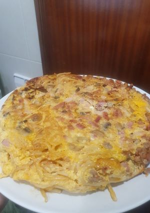 Una foto de Fritatta de spaguetti