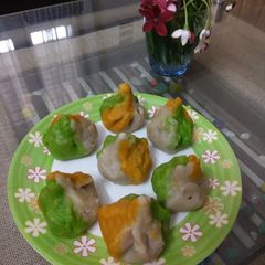 A picture of Tri colour modak.