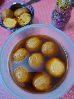 নলেন গুড়ের রসগোল্লা (nolen gurer rosogolla recipe in Bengali) রেসিপির প্রধান ছবি