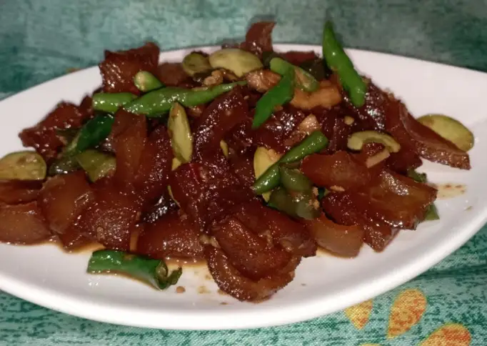 Oseng Kikil Cabe Ijo