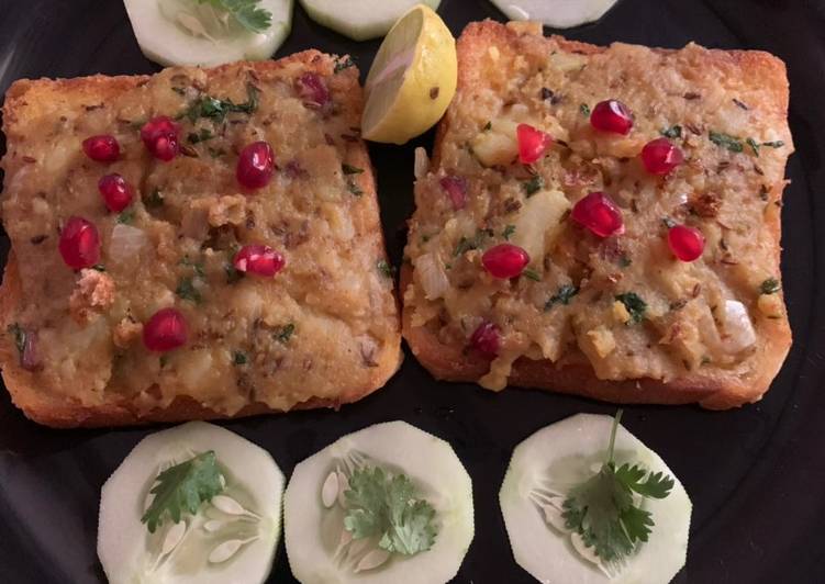 Recipe of Homemade Sweet and sour aloo toast