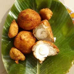 A picture of Yam balls.