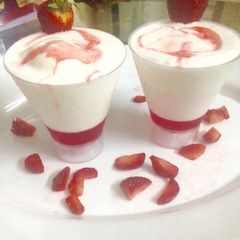 A picture of Italian cream soda.