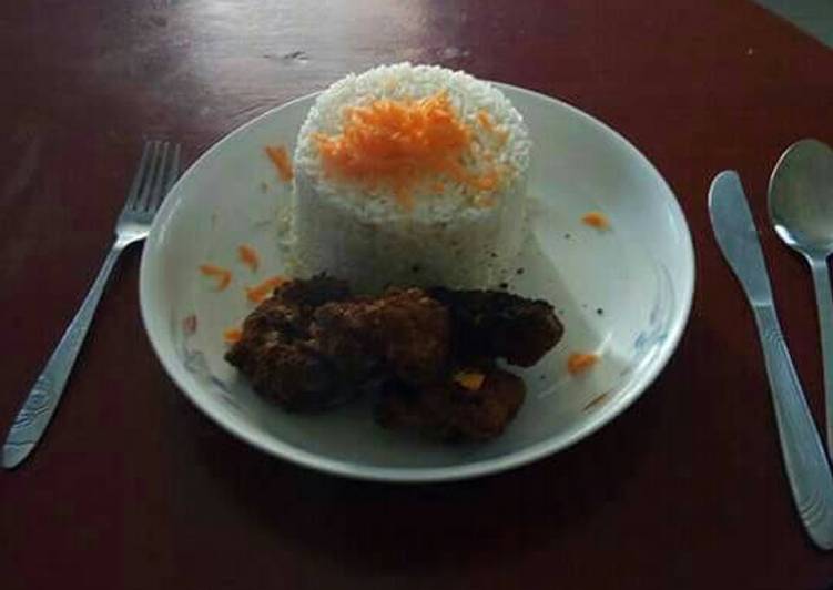 Recipe of Award-winning Carrot rice with deep fried chicken