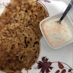 A picture of Onion paratha.