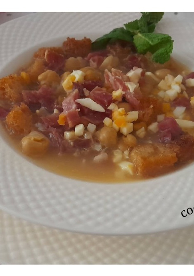 Una foto de Sopa de picadillo