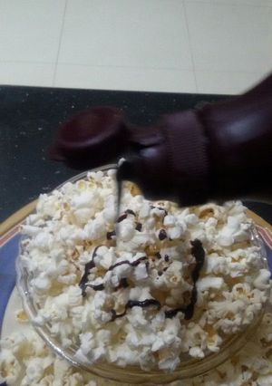 A picture of Cinema popcorn.