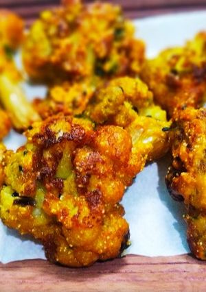 ক্রিস্পি ফ্রায়েড কলিফ্লাওয়ার(crispy fried cauliflower recipe in Bengali) রেসিপির প্রধান ছবি
