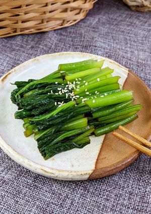 涼拌小松菜 的食譜成品照片
