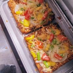 Bread pizza A picture of Bread pizza.