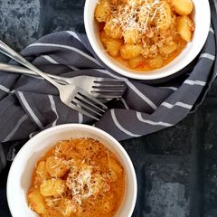 A picture of Pink sauce gnocchi.