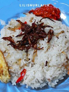 Foto resep Nasi Liwet Rice Cooker #enakkkk