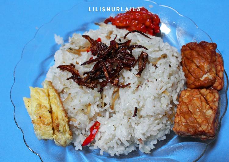 Nasi Liwet Rice Cooker #enakkkk