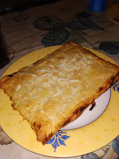 Una foto de Empanada de pisto 🍅