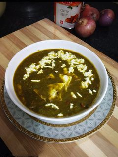 A picture of Dhaba Style Palak Paneer.