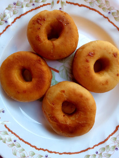 A picture of Eggless Doughnuts 🍩.
