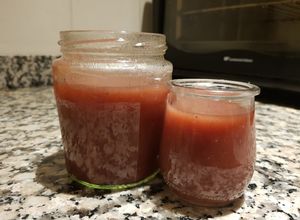 Une photo de Compote pomme/grenade/vanille