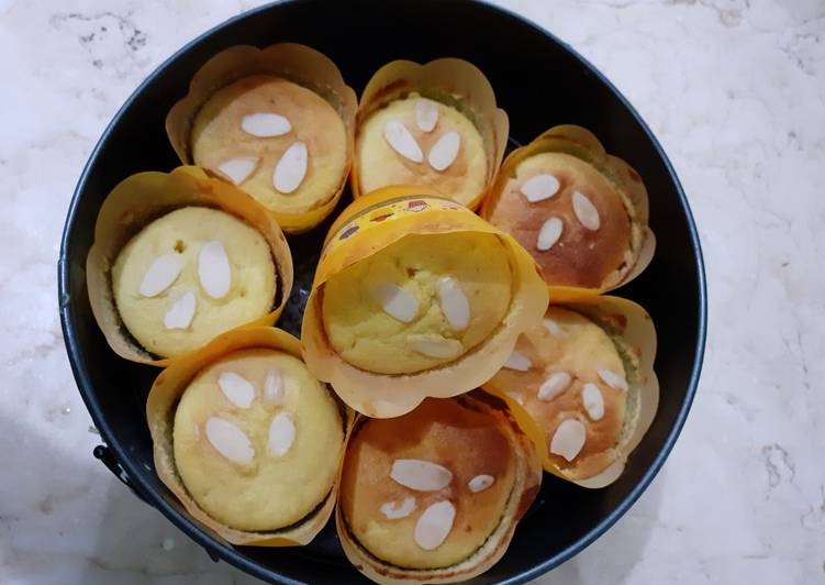 Resep Bolu tape singkong easy-yummy yang Sempurna