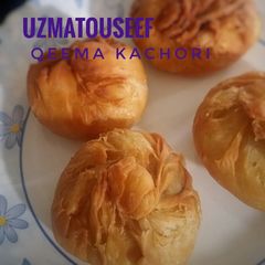 Qeema kachori A picture of Qeema kachori.