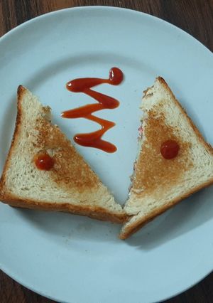 A picture of Potato sandwich.