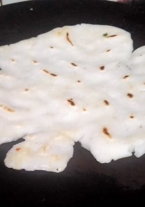 A picture of Rice flour roti.