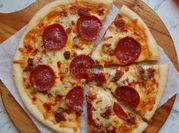Gambar pizza pepperoni
