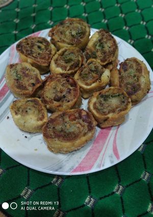 A picture of Pinwheel samosa.