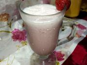 Gambar stroberi yakult